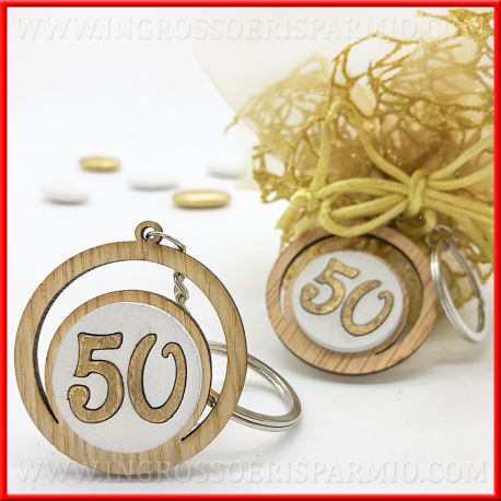 PORTACHIAVI CON CIONDOLO 50 IN LEGNO IDEE ANNIVERSARIO NOZZE ORO RICORDINI ECONOMICI