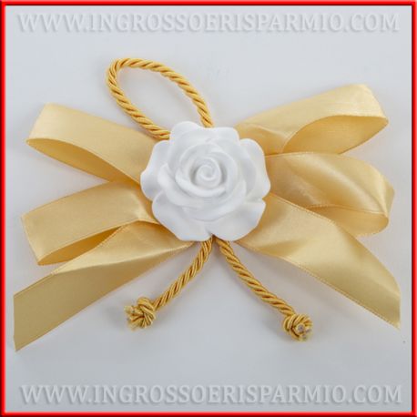 GESSETTI A FORMA DI ROSA CON NASTRI ORO PER SEGNAPOSTO 50 ANNI MATRIMONIO NOZZE DECORAZIONI