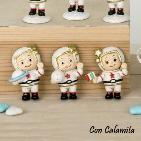 MAGNETE ASTRONAUTA IN RESINA: UN REGALO SPAZIALE PER I TUOI EVENTI