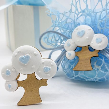 ALBERELLI APPLICAZIONI BOMBONIERE NASCITA E BATTESIMO CUORI CELESTI MASCHIETTO IDEE FAI DA TE PREZZI BASSI