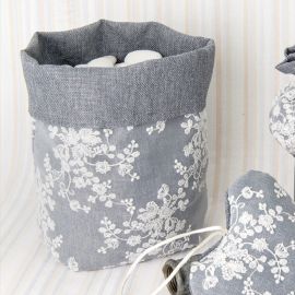 SACCHETTO PER CONFETTATA GRIGIO CON RICAMI BIANCHI OFFERTA STOCK MATRIMONIO ANNIVERSARIO