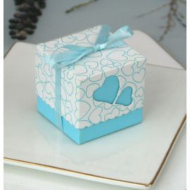 SCATOLINE PORTACONFETTI CUBICHE CELESTI CON CUORI NASCITA E BATTESIMO MASCHIETTO