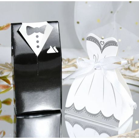 SCATOLINE PORTACONFETTI IN CARTONCINO SPOSO E SPOSA IDEA ORIGINALE CONFETTATA MATRIMONIO