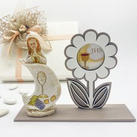BOMBONIERE COMUNIONE CORNICE PORTAFOTO FIORE CON BAMBINA IN PREGHIERA E SIMBOLI IDEE ORIGINALI