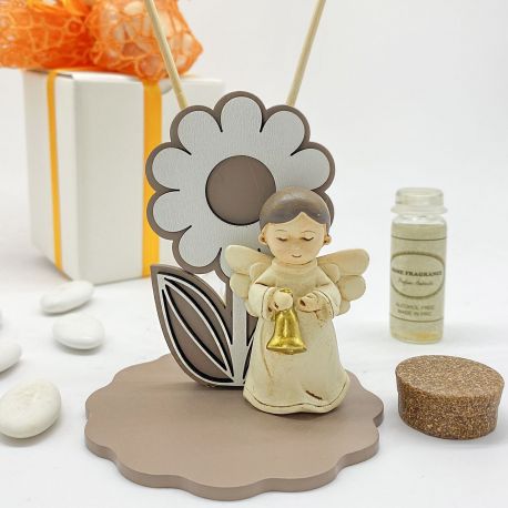 PROFUMA AMBIENTI CON FIORE E ANGIOLETTO TORTORA BOMBONIERE COMUNIONE ECONOMICHE BATTESIMO