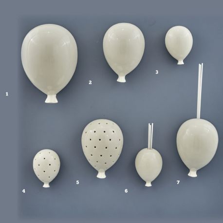 PALLONCINI IN PORCELLANA DA MURO ORNAMENTALI O CON PROFUMATORE O LUCE LED BOMBONIERE ORIGINALI