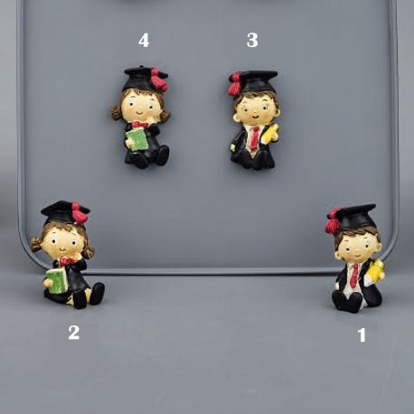 CALAMITE E OGGETTINI LAUREA IN RESINA SIMPATICI PENSIERINI PER BOMBONIERE ECONOMICHE MASCHIO FEMMINA