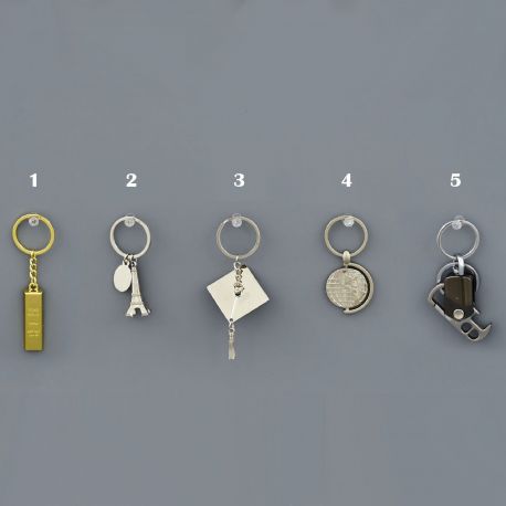 PORTACHIAVI IN METALLO LINGOTTO, TOUR EIFFEL, TOCCO LAUREA, MAPPAMONDO, APRIBOTTIGLIE E MOSCHETTONE
