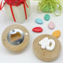 BOMBONIERA APRI BOTTIGLIA CALAMITA IN BAMBOO - PERFETTA PER FESTE DI 40 ANNI