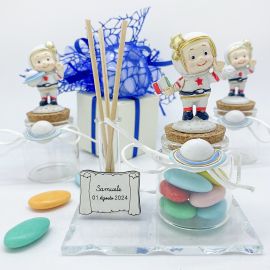 BASE IN VETRO CON FIALA PROFUMATORE-MONOFIORE-PORTA PENNA E BARATTOLINO CON STATUINA ASTRONAUTA