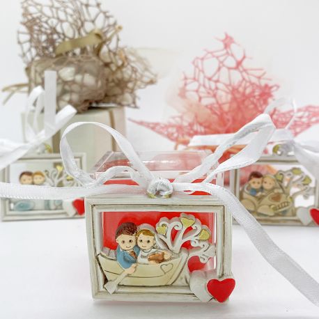 BOMBONIERA CONFETTATA MATRIMONIO - SCATOLA PLEXIGLASS CON DECORAZIONE SPOSI IN VIAGGIO