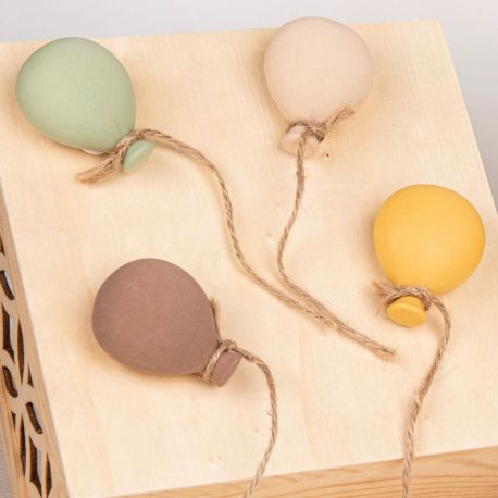 MAGNETI PALLONCINO COLORATI CON CORDONCINO, SEGNAPOSTO MATRIMONIO