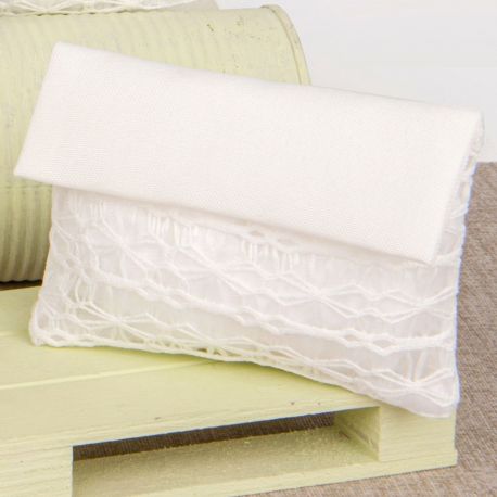 DELICATI SACCCHETTI PORTACONFETTI A BUSTINA CON PIZZO PER EVENTI SPECIALI