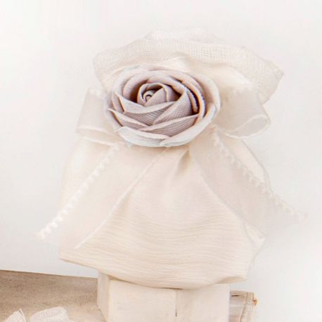SACCHETTO PORTA CONFETTI CON ROSA BEIGE, IDEALE PER CONFETTATA ELEGANTE