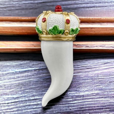 MAGNETE CORNETTO CON CORONA CON FOGLIE PORTAFORTUNA CONFETTATA