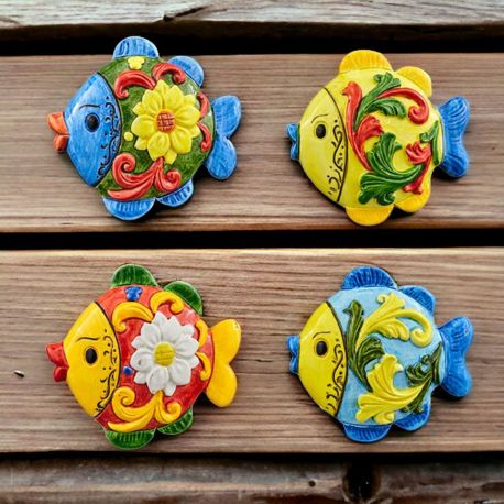 CALAMITA A FORMA DI PESCE PALLA CON DECORAZIONI FLOREALI