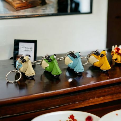 PORTACHIAVI VESPA: UN RICORDO INDIMENTICABILE PER OGNI OCCASIONE