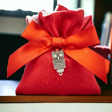 SACCHETTO PORTACONFETTI ROSSO CONFETTATA E GUFETTO PORTAFORTUNA LAUREA