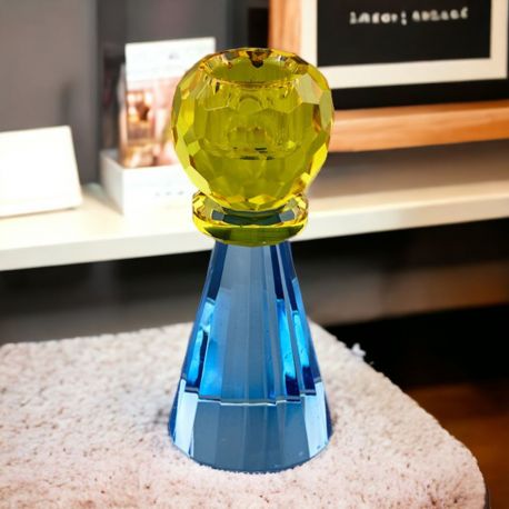 ELEGANTE CANDELIERE A FORMA DI CONO COLORATO