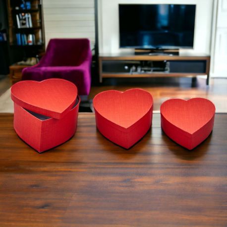SCATOLE RIGIDE ROSSE A CUORE - CONFEZIONAMENTO BOMBONIERE
