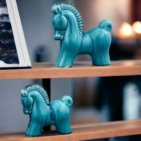 STATUETTA A FORMA DI CAVALLO, CERAMICA VERDE PETROLIO