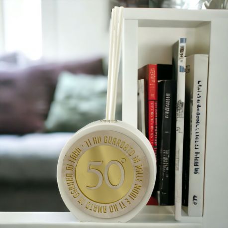 PROFUMATORE CON NUMERO 50 E FRASE COLOR ORO