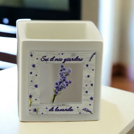 CANDELA E PORTACANDELA CON FIORELLINI DI LAVANDA E FRASE "SEI IL MIO GIARDINO DI LAVANDA"