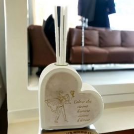 DIFFUSORE ESSENZA CON SPOSI E FRASE SULL'AMORE