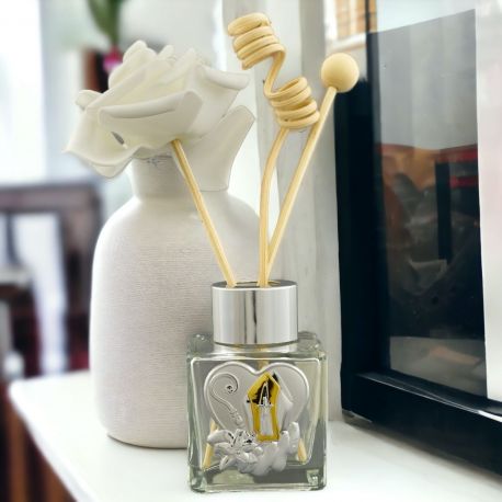 PROFUMATORE AMBIENTE SANTA CRESIMA CON PASTORALE E CAPPELLO DEL VESCOVO.