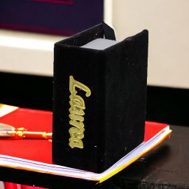 SCATOLINA PORTACONFETTI LAUREA NERA CON SCRITTA IN PLEX LAUREA