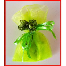 CONFETTATA "VERDE": FIORELLINI IN TESSUTO ORGANZA, TULLE, CONFETTI E FIOCCHETTO CONFEZIONE