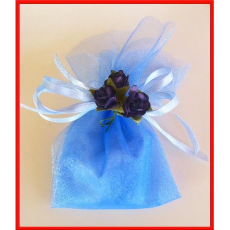 CONFETTATA "FUCSIA / ROSA ACCESO": FIORELLINI IN LEGNO, TULLE, CONFETTI E FIOCCHETTO CONFEZIONE