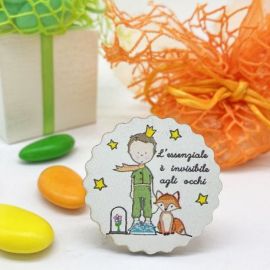 APPLICAZIONI IN LEGNO CON RAFFIGURAZIONE PICCOLO PRINCIPE E FRASE O PERSONALIZZAZIONE, DECORAZIONE CONFETTATA E BOMBONIERE