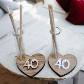 DIFFUSORE ESSENZA CON BASE A CUORE CON NUMERO 40 , BOMBONIERE COMPLEANNO E ANNIVERSARIO