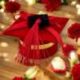 SCATOLINA PORTACONFETTI TOCCO CON NAPPINA ROSSA CONFETTATA LAUREA