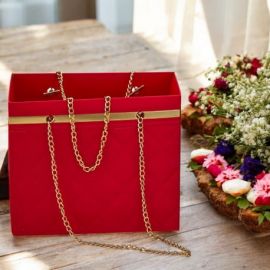 BORSETTA PER VASO PORTA FIORI ROSSA E ORO EVENTI COMUNIONE CRESIMA 18 40 50 30 ANNI