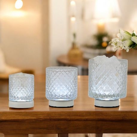 LAMPADA LED EFFETTO DIAMANTE CON SALE DELL'HIMALAYA BIANCO - IDEE COMPLETE E PARTICOLARI