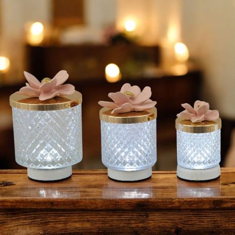 ELEGANTE LAMPADA EFFETTO DIAMNATE CON FIORE IN CAPODIMONTE COLOR CIPRIA