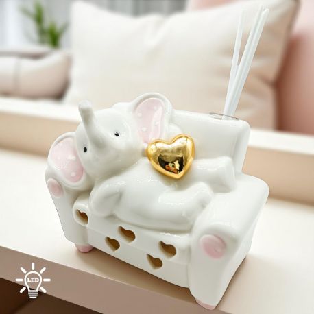 LAMPADA LED PROFUMATORE ESSENZA ELEFANTINO ROSA PER BATTESIMO BIMBA