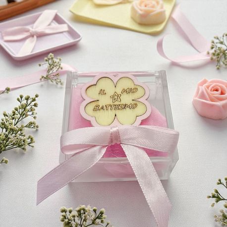 QUADRIFOGLIO ROSA CON SCRITTA "IL MIO BATTESIMO" CON PORTACONFETTI IN PLEXIGLASS