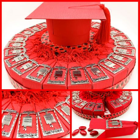 TORTA DI BOMBONIERE LAUREA GIURISPRUDENZA CON CIONDOLO LIBRO CODICE PENALE