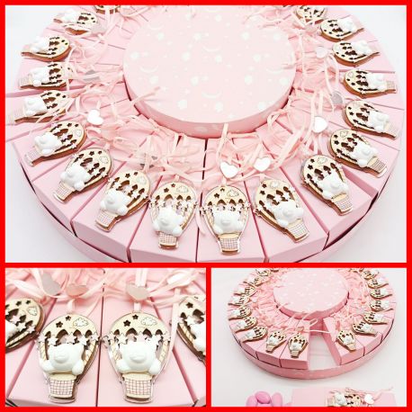 TORTA DI BOMBONIERE ROSA CON ORSETTI IN MONGOLFIERA NASCITA BIMBA