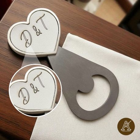 APRIBOTTIGLIE IN METALLO CON CUORE BIANCO IN ECOPELLE PERSONALIZZABILE