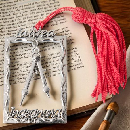 CIONDOLO IN ZAMA CORNICE CON COMPASSO BOMBONIERE LAUREA INGEGNERIA CON NAPPINA ROSSA