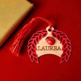 DECORAZIONI BOMBONIERE LAUREA ALLORO E NAPPA ROSSA APPLICAZIONI COCCINELLA PENSIERINI