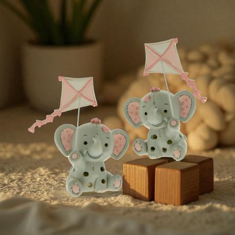 LUCE NOTTURNA LED ELEFANTINO CON AQUILONE BOMBONIERE BATTESIMO ORIGINALI