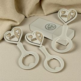 APRIBOTTIGLIE CUORE IN LEGNO BOMBONIERE UTILI ED ECONOMICHE