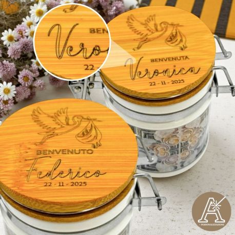 BARATTOLINO PORTACONFETTI NASCITA PERSONALIZZATO CON CICOGNA E TAPPO LEGNO
