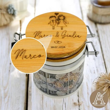 SPOSI INNAMORATI SU BARATTOLINO ERMETICO BOMBONIERA MATRIMONIO PERSONALIZZATA IN CERAMICA CON CUORICINO