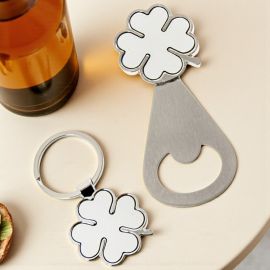 SET STAPPA BOTTIGLIE CON QUADRIFOGLIO E PORTA CHIAVI A TEMA BOMBONIERE CERIMONIA